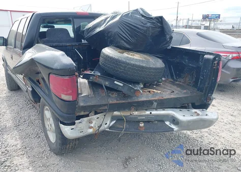 2001 Chevrolet S-10 Ls z USA, uszkodzony, nr VIN 1GCDT13W71K259220